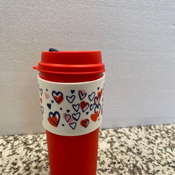 Tupperware - Valentine Cups. NEW - Picture 2 of 2